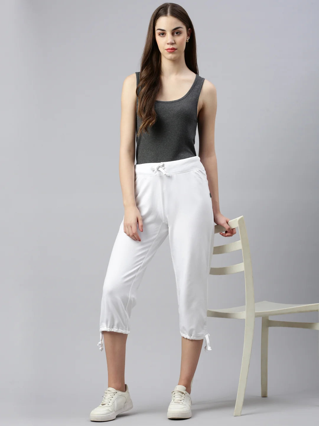 women-conny-organic-cotton-34-pants-blanc-lookshot