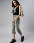 women-conny-organic-cotton-34-pants-ebony-chine-lookshot