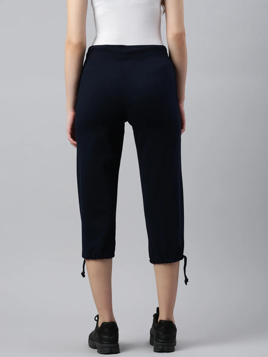 women-conny-organic-cotton-34-pants-marine-back