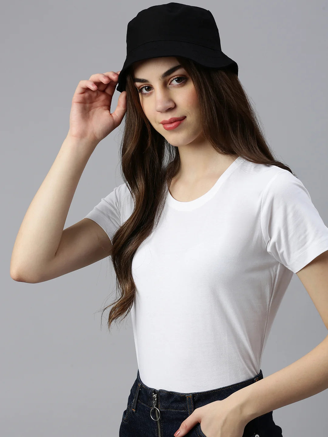 Women's t-shirt-round-neck-t-shirt-white-switcher