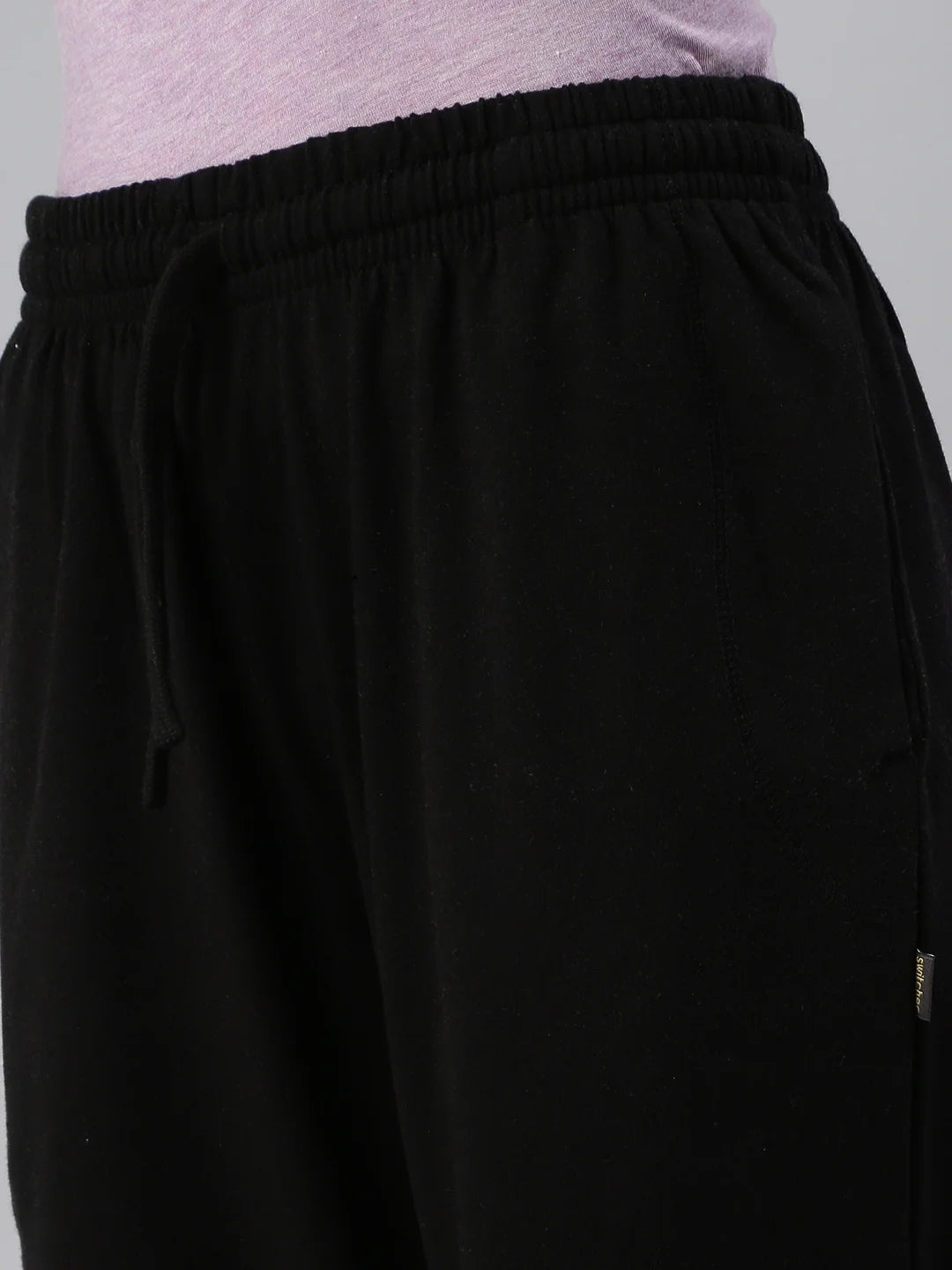 Unisex Denver Cotton Polyester Sweatpants Noir Lookshot